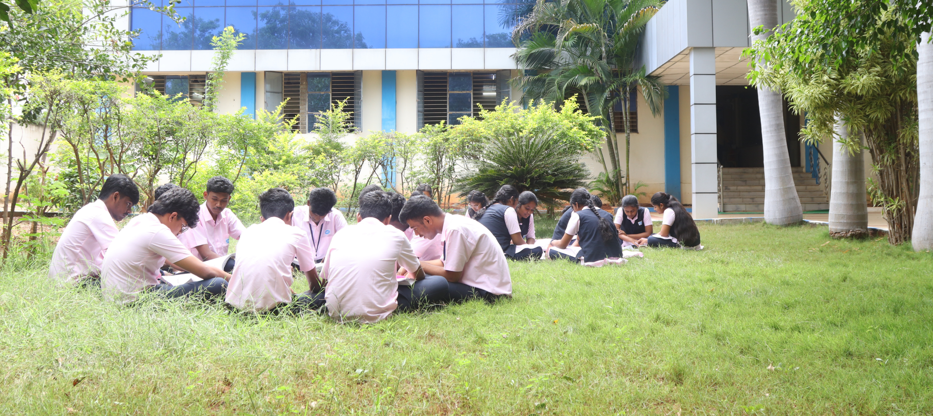CA and CMA aspirants having an outdoor group study session